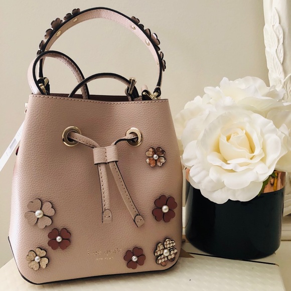 kate spade eva bucket bag